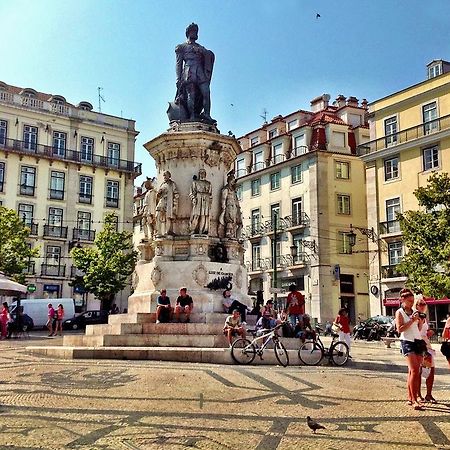 Blue Budget Apartments Bairro Alto Lisbon Luaran gambar