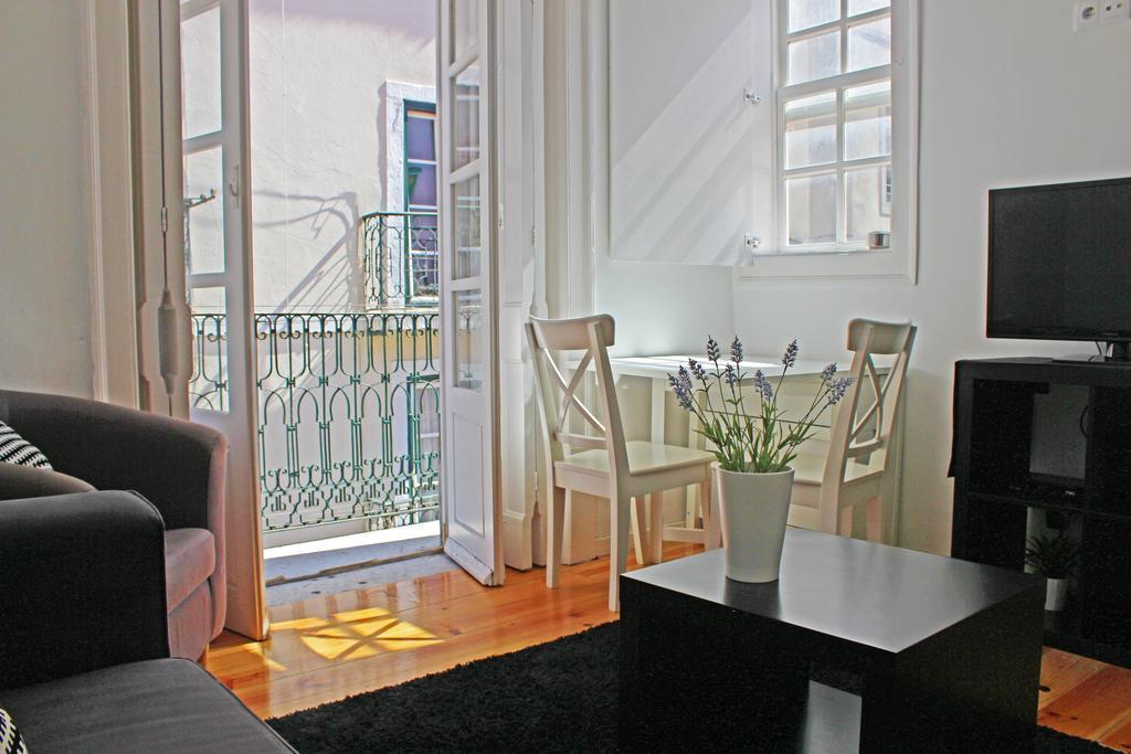 Blue Budget Apartments Bairro Alto Lisbon Bilik gambar