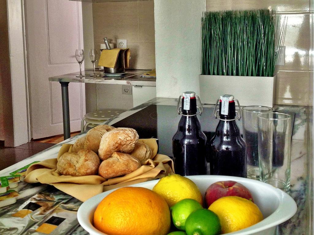 Blue Budget Apartments Bairro Alto Lisbon Luaran gambar