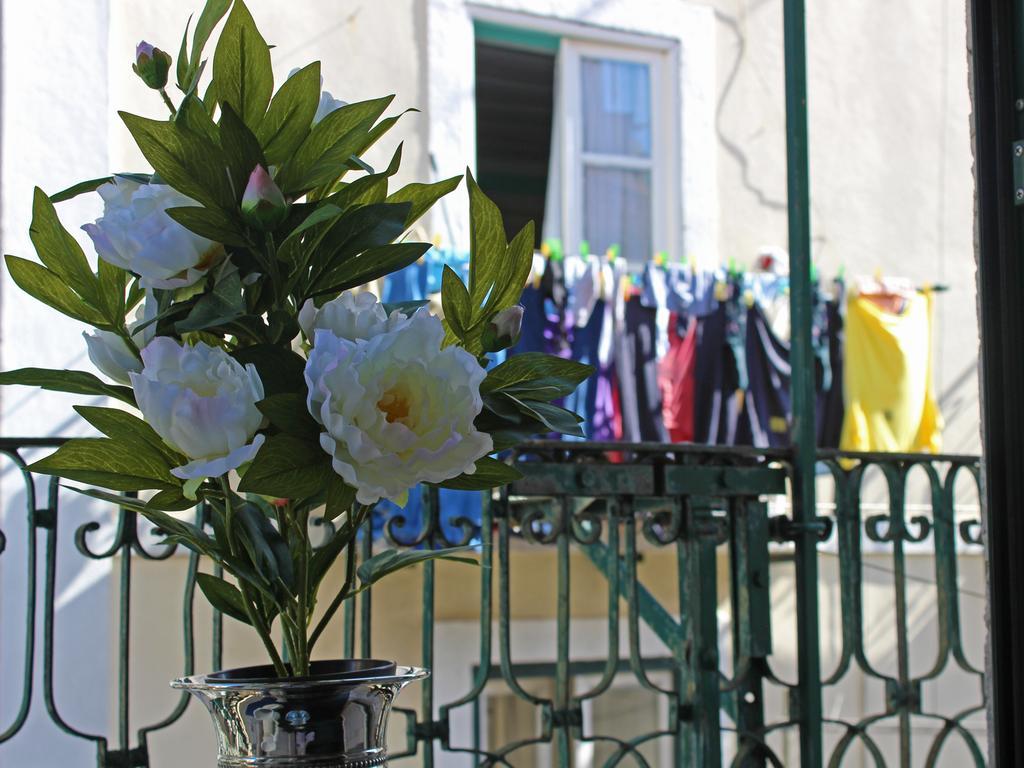 Blue Budget Apartments Bairro Alto Lisbon Luaran gambar