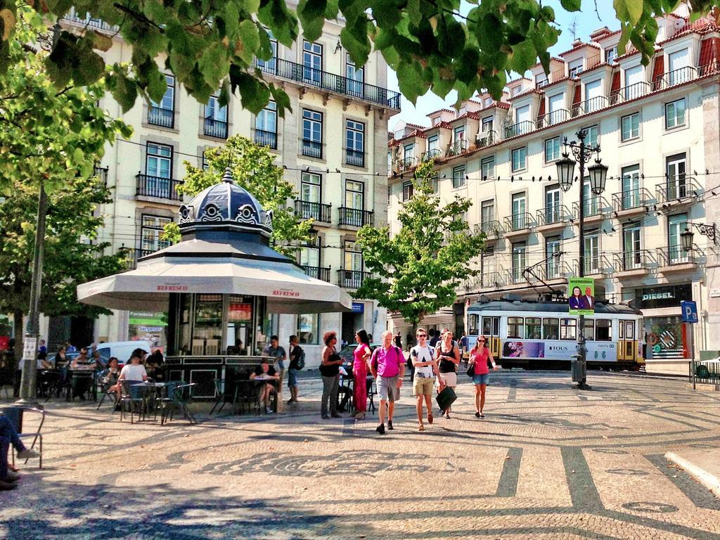Blue Budget Apartments Bairro Alto Lisbon Luaran gambar