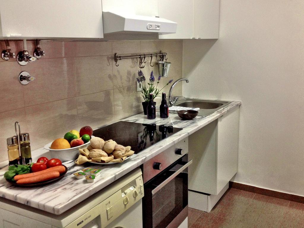 Blue Budget Apartments Bairro Alto Lisbon Bilik gambar